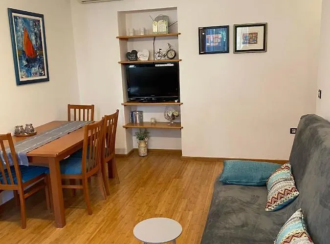 Summertime In Apartament