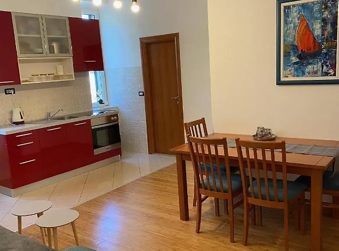 Summertime In Apartament Split